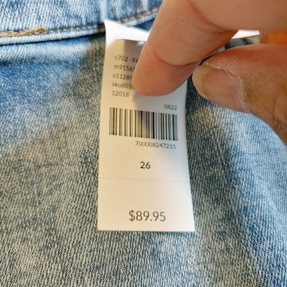 Lane Bryant Stonewashed Signature Fit Straight Jeans Plus Size 26 - Picture 5 of 10